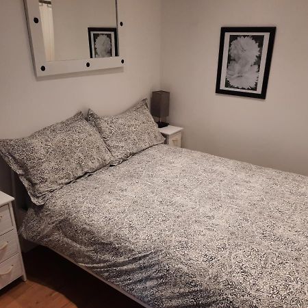 Lovely Home With Full En-Suite Double Bed Rooms Reading Esterno foto